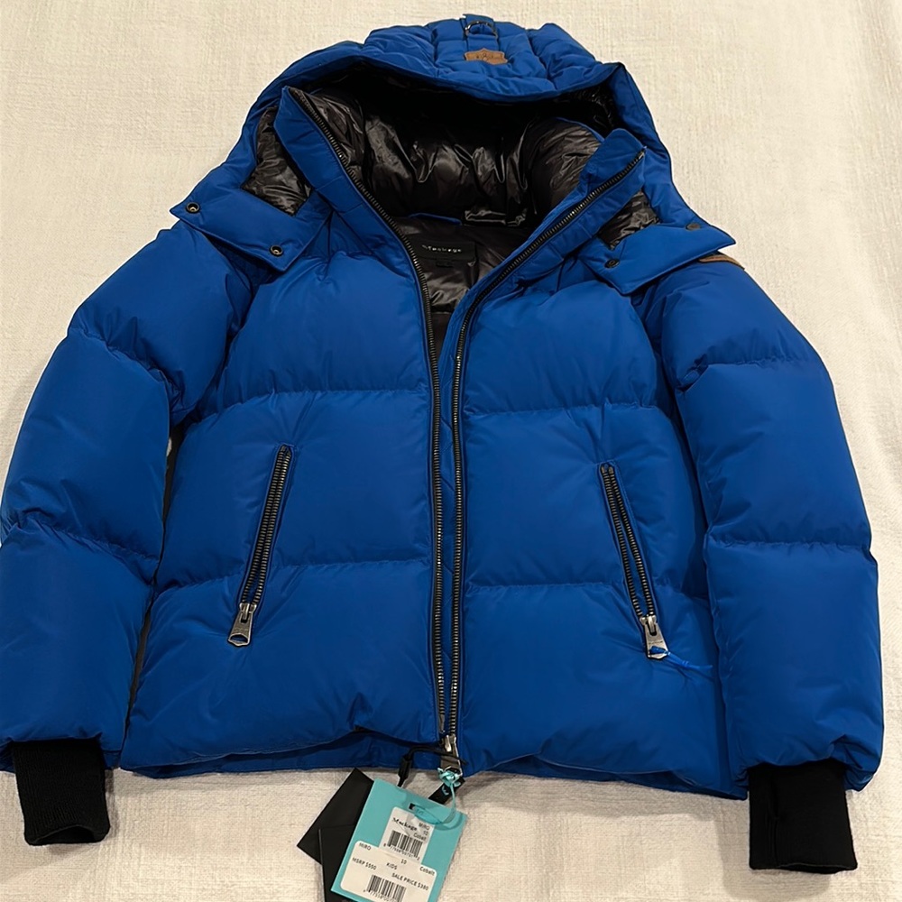 🆕Mackage down kids coat. New with tag Cobalt blue size 10